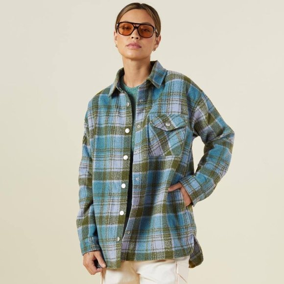 NWT Monrow Oversized Plaid Snap-up Shirt Jacket - Picture 1 of 12